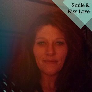 Meet your Posher, Annie